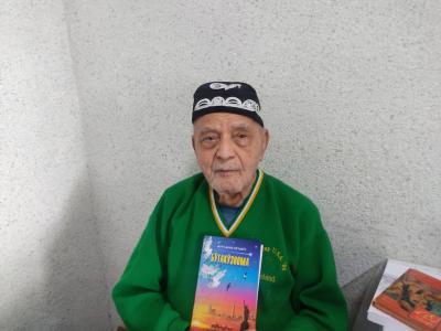 Ўзбекистонга ўлиш учун келган одам.    Саломат Вафо